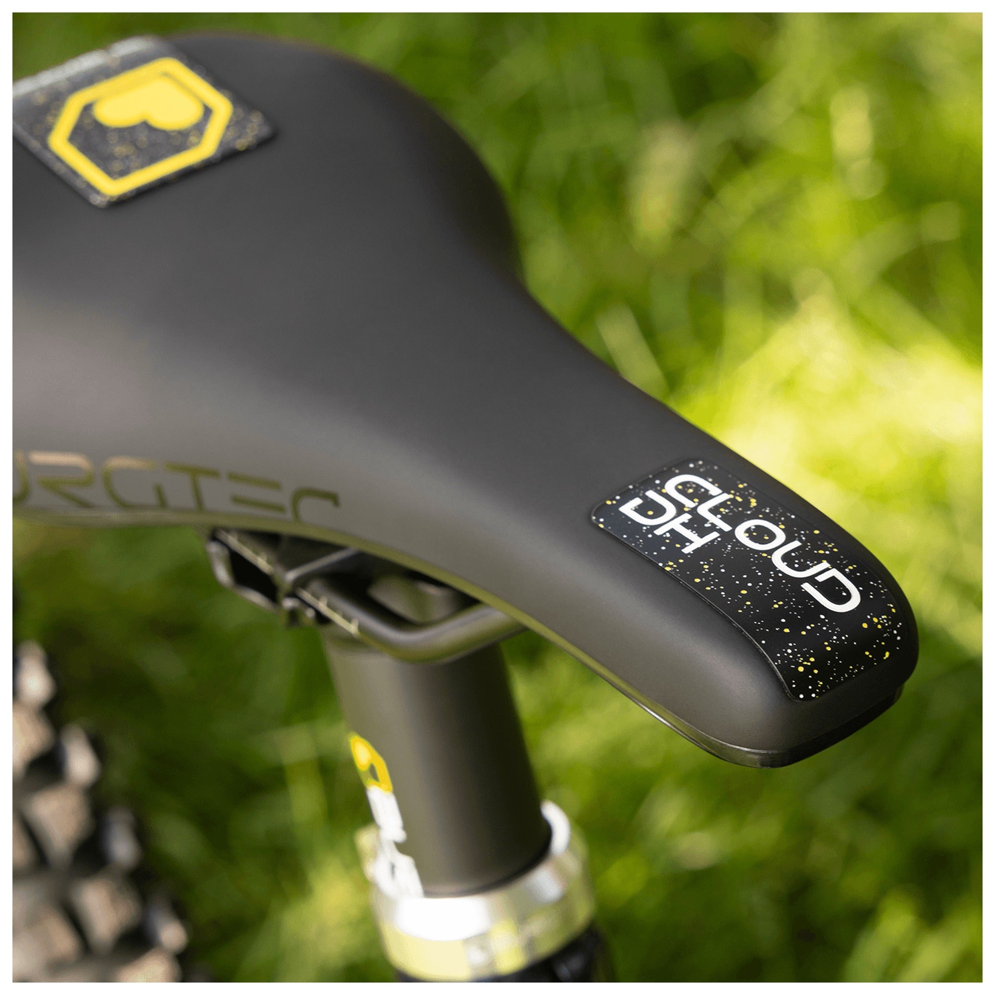 The Cloud DH Saddle