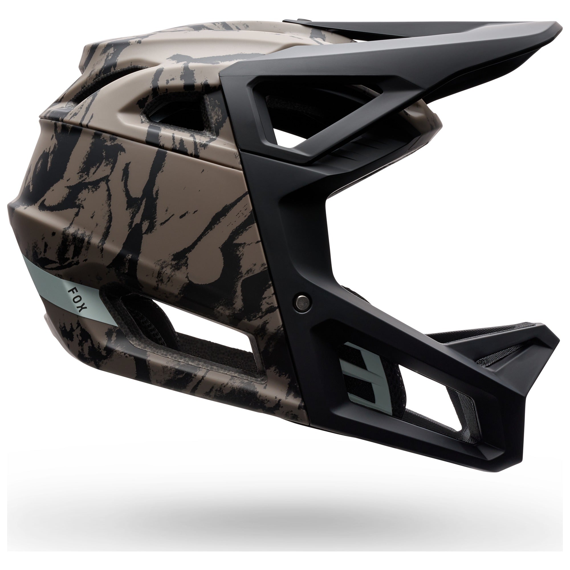 YTH PROFRAME, CE