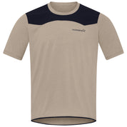 skibotn equaliser tech T-Shirt (M)