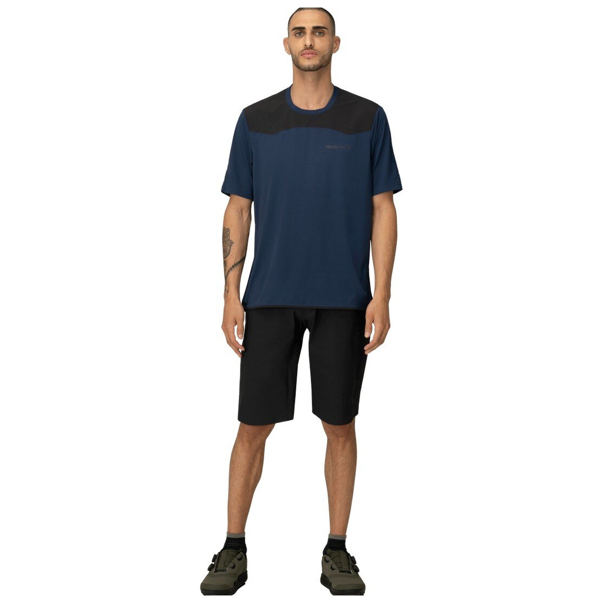 skibotn equaliser tech T-Shirt (M)