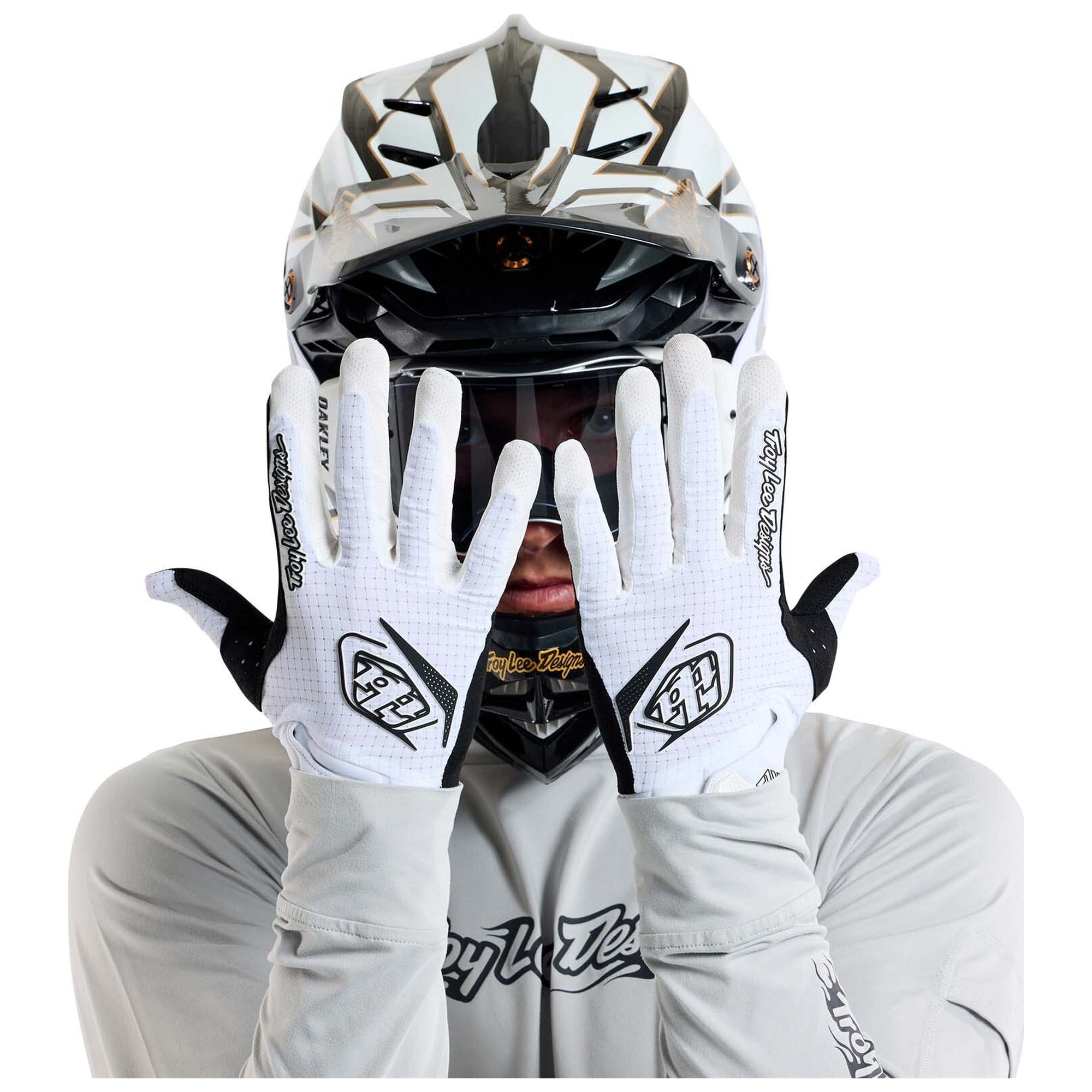 AIR GLOVE