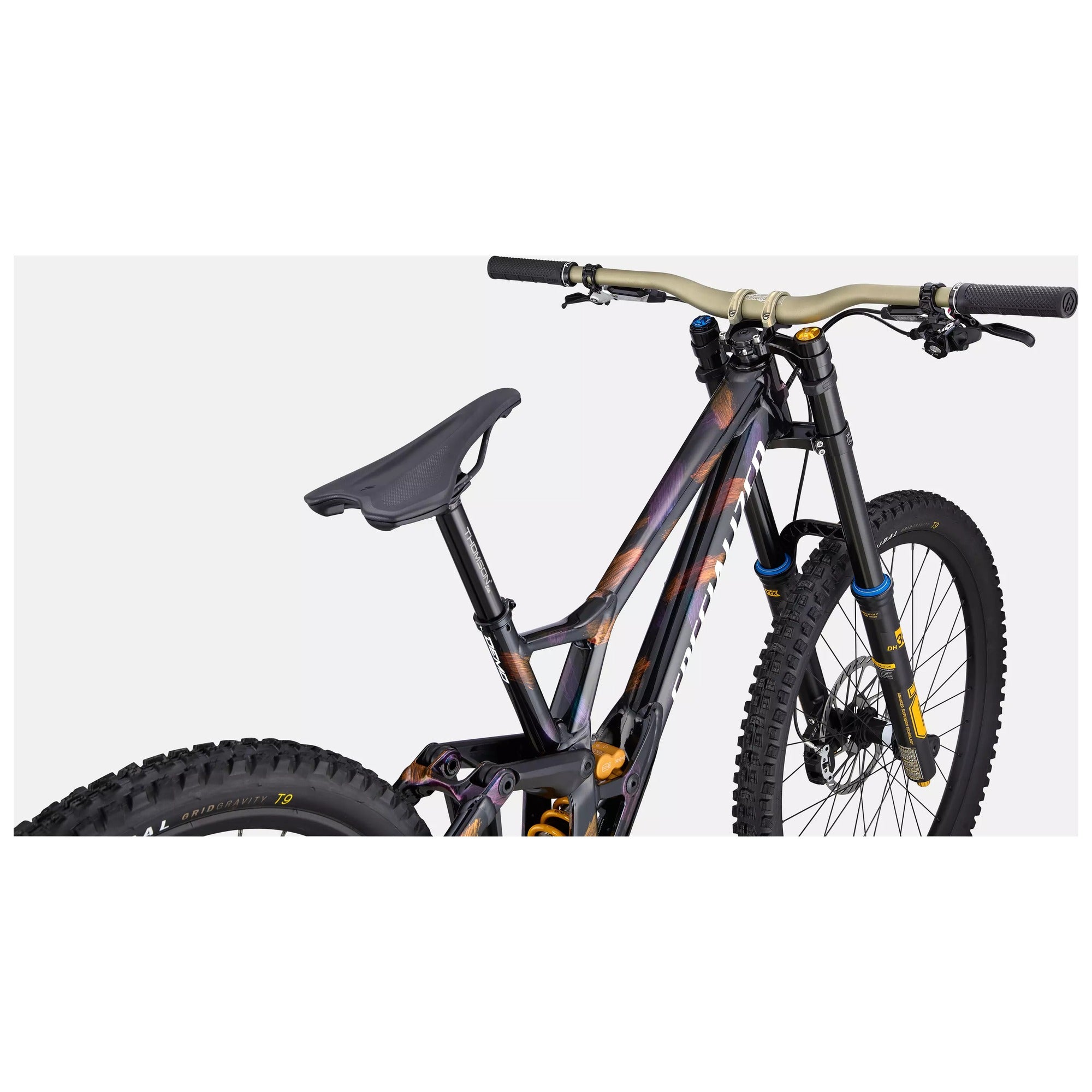 Demo Race Gloss Obsidian