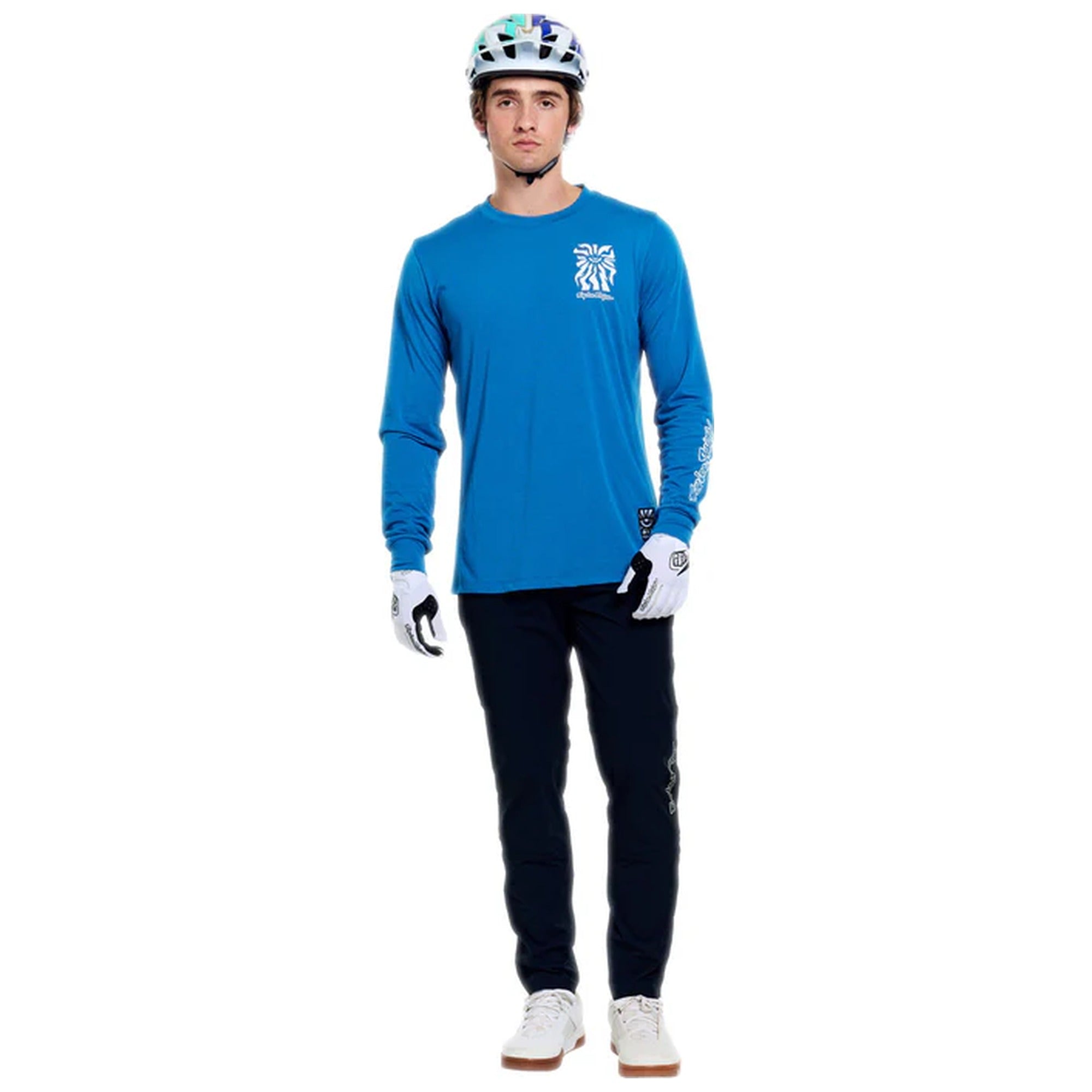 BIKE_SKYLINE_ONEEYE_AREOBLUE_LSRIDETEE_01_df7125a7-6de4-4c54-92aa-1275c3d5aae4.jpg