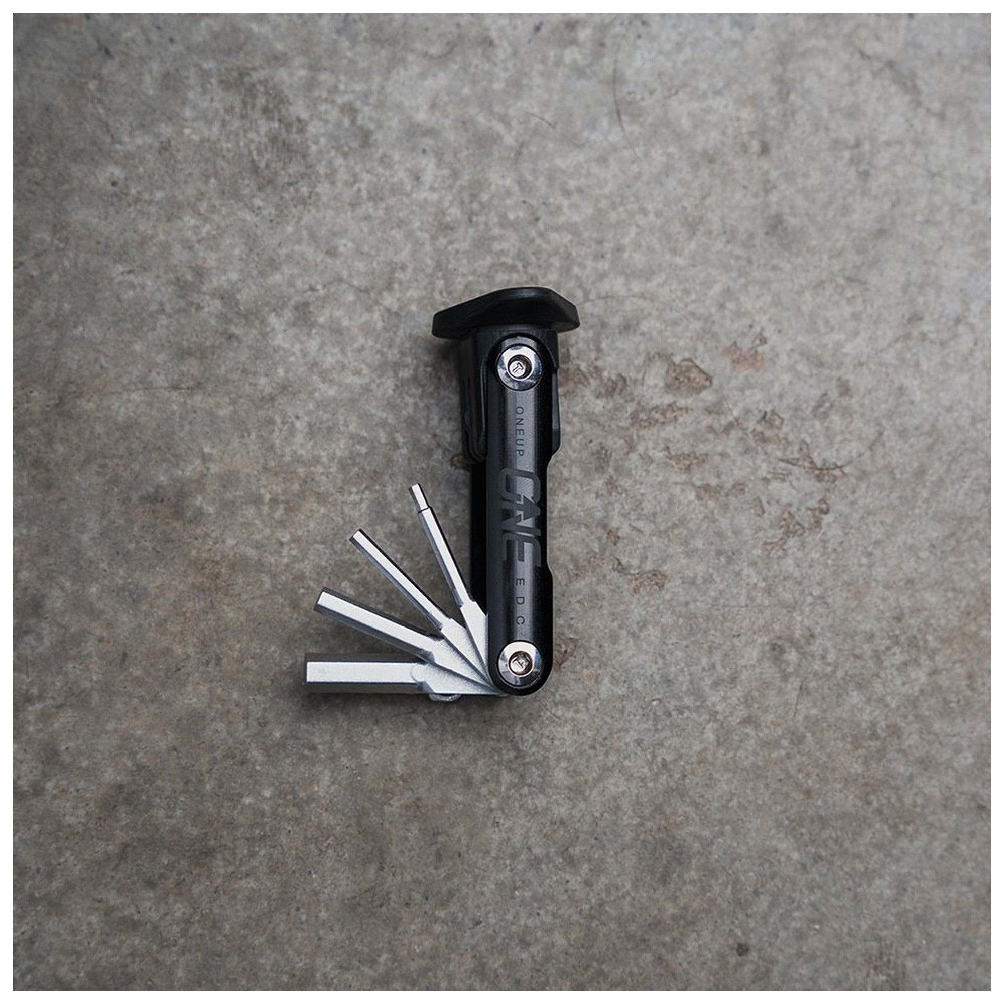 Oneup EDC Lite Tool