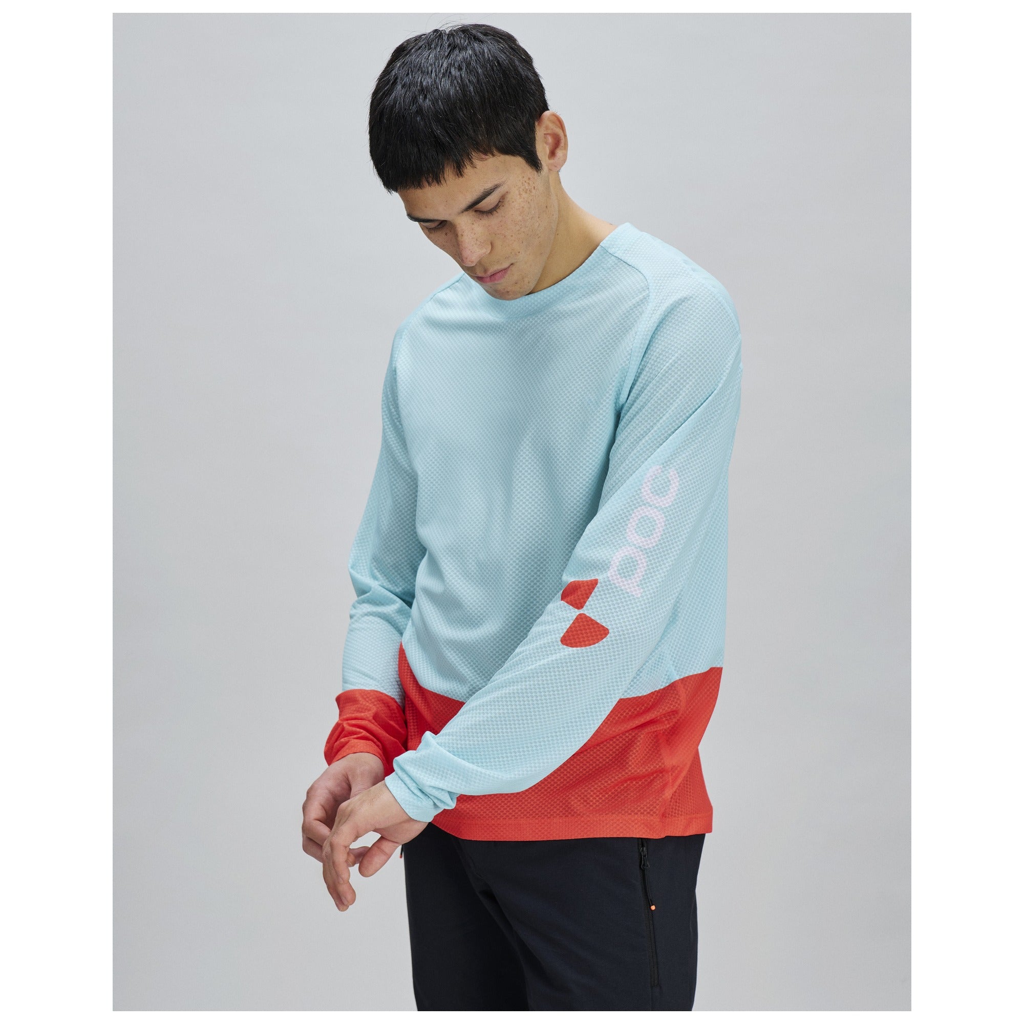 POC_52344_M_sMotionAirLSJersey_8895_LazuriteBlue_4.jpg