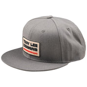 FLAT BILL SNAPBACK